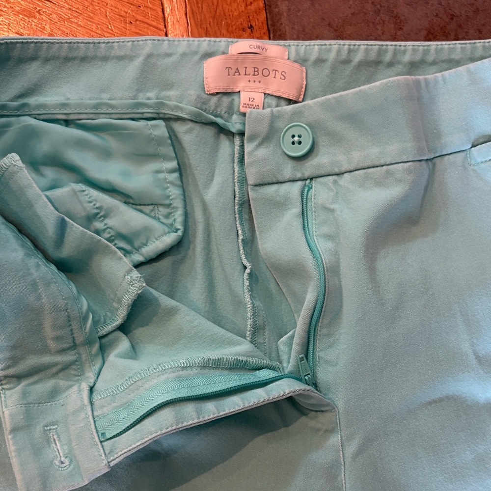Talbots Cropped Pants - Picture 2 of 3